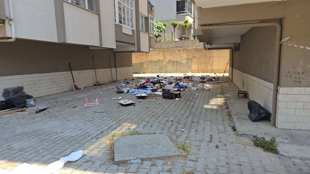 Evinden çıkamayınca yardım istedi! Manzara ekipleri şoke etti 2
